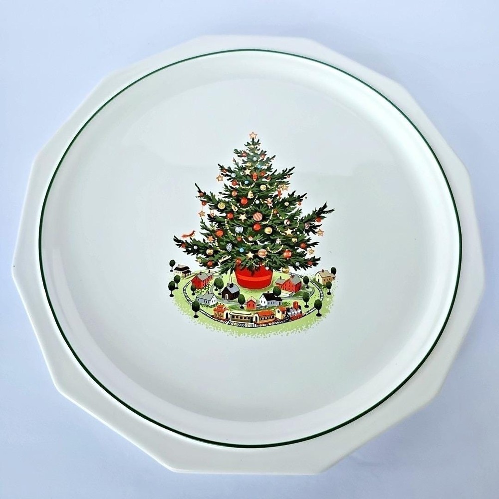 Vintage Pfaltzgraff Christmas Heritage Round Platter Tree Village Train Retired